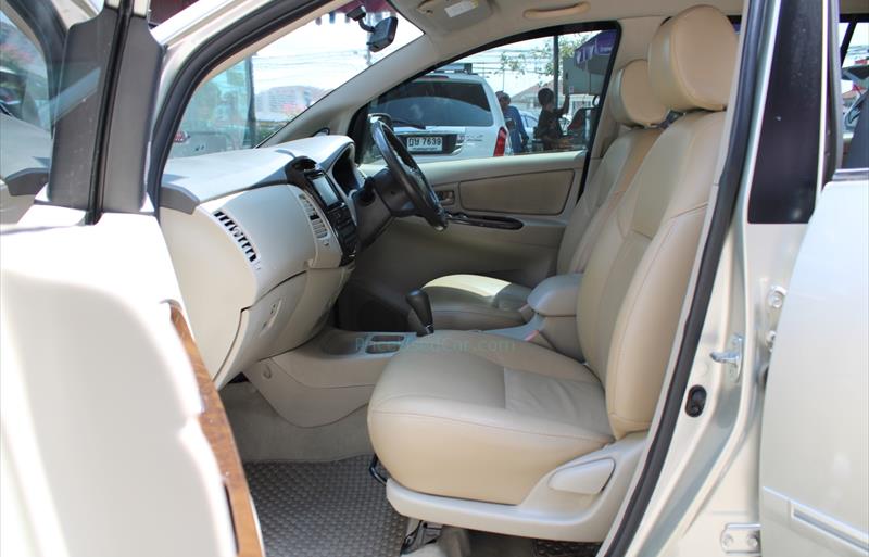 ขายรถตู้มือสอง toyota innova รถปี2011 รหัส 68267 รูปที่6