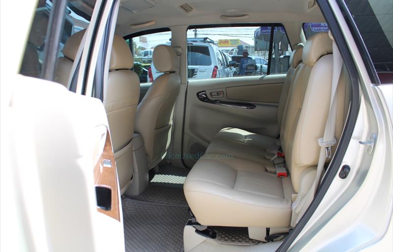 ขายรถตู้มือสอง toyota innova รถปี2011 รหัส 68267 รูปที่7