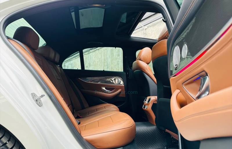 ขายรถเก๋งมือสอง-mercedes-benz-เมอร์เซเดสเบนซ์-e350-รถปี2018-รหัส68272-5330b802.jpg ขายรถเก๋งมือสอง-mercedes-benz-เมอร์เซเดสเบนซ์-e350-รถปี2018-รหัส68272-5330b802.jpg