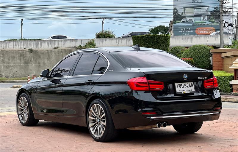 ขายรถเก๋งมือสอง bmw 330e รถปี2018 รหัส 68285 รูปที่3