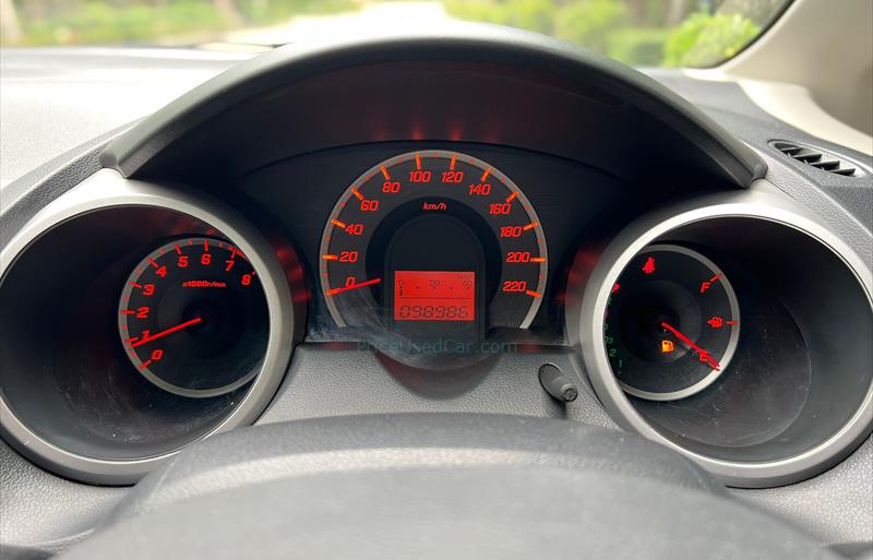 ขายรถเก๋งมือสอง-honda-ฮอนด้า-jazz-แจ๊ส-รถปี2012-รหัส68286-17a863e0.jpg ขายรถเก๋งมือสอง-honda-ฮอนด้า-jazz-แจ๊ส-รถปี2012-รหัส68286-17a863e0.jpg