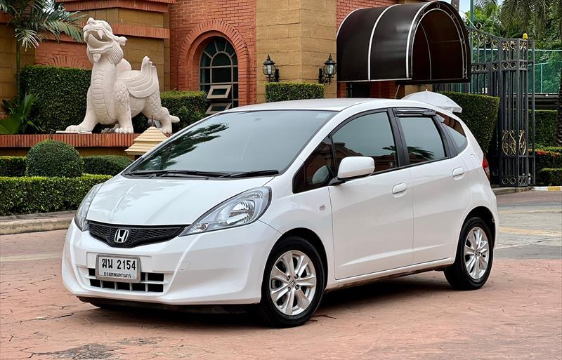 รถเก๋งมือสอง HONDA JAZZ รถปี 2012
