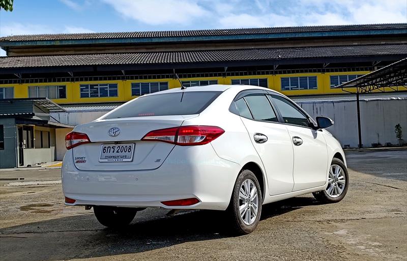 ขายรถเก๋งมือสอง-toyota-โตโยต้า-yaris-ativ-ยาริส-เอทิฟ-รถปี2017-รหัส68294-630cdc91.jpg ขายรถเก๋งมือสอง-toyota-โตโยต้า-yaris-ativ-ยาริส-เอทิฟ-รถปี2017-รหัส68294-630cdc91.jpg