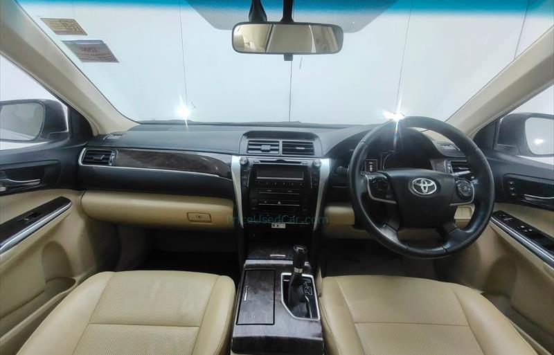 ขายรถเก๋งมือสอง toyota camry รถปี2016 รหัส 68314 รูปที่8