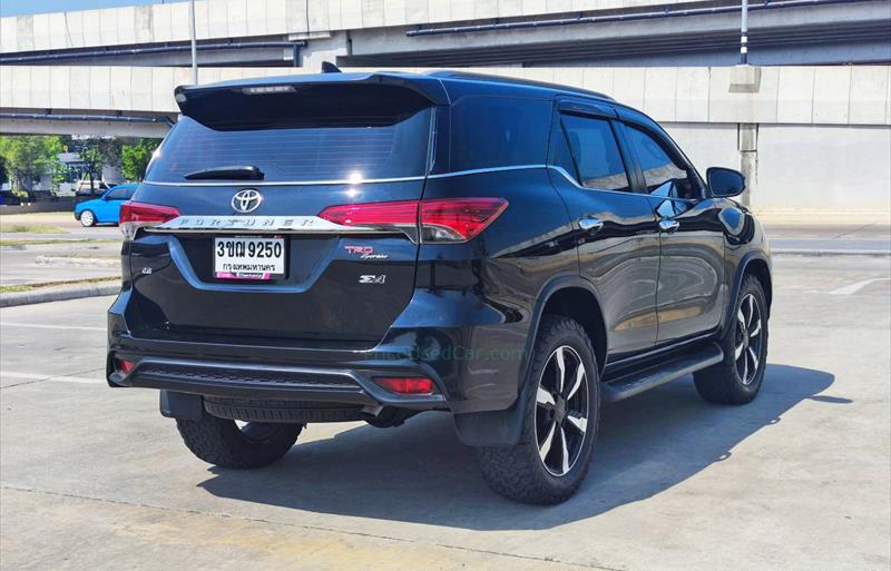 ขายรถ-suv-มือสอง-toyota-โตโยต้า-fortuner-ฟอร์จูนเนอร์-รถปี2017-รหัส68363-c0caf18b.jpg ขายรถ-suv-มือสอง-toyota-โตโยต้า-fortuner-ฟอร์จูนเนอร์-รถปี2017-รหัส68363-c0caf18b.jpg