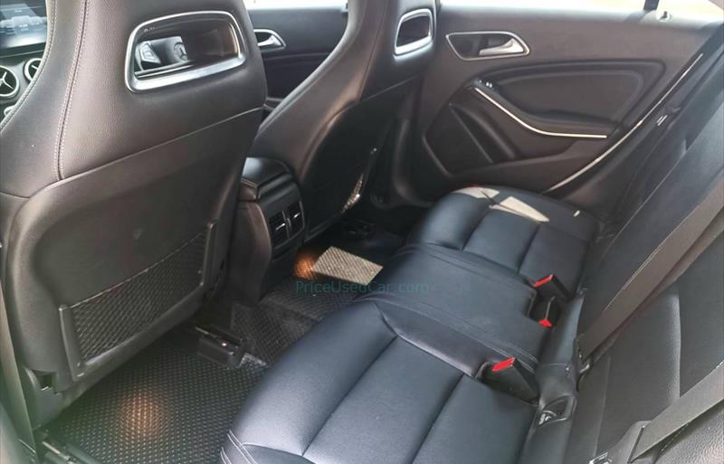 ขายรถเก๋งมือสอง-mercedes-benz-เมอร์เซเดสเบนซ์-cla200-รถปี2018-รหัส68385-a71d5822.jpg ขายรถเก๋งมือสอง-mercedes-benz-เมอร์เซเดสเบนซ์-cla200-รถปี2018-รหัส68385-a71d5822.jpg