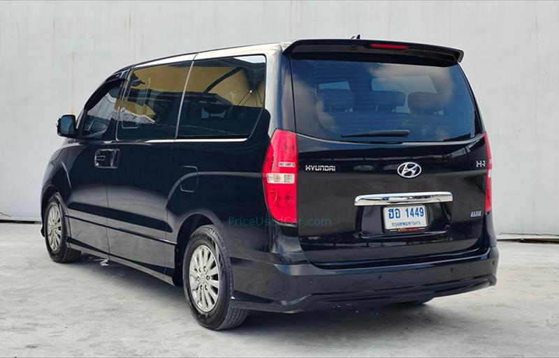 ขายรถตู้มือสอง hyundai h-1 รถปี2018 รหัส 68393 รูปที่3