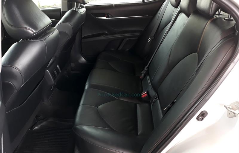 ขายรถเก๋งมือสอง-toyota-โตโยต้า-camry-คัมรี่-รถปี2018-รหัส68394-a169c23a.jpg ขายรถเก๋งมือสอง-toyota-โตโยต้า-camry-คัมรี่-รถปี2018-รหัส68394-a169c23a.jpg