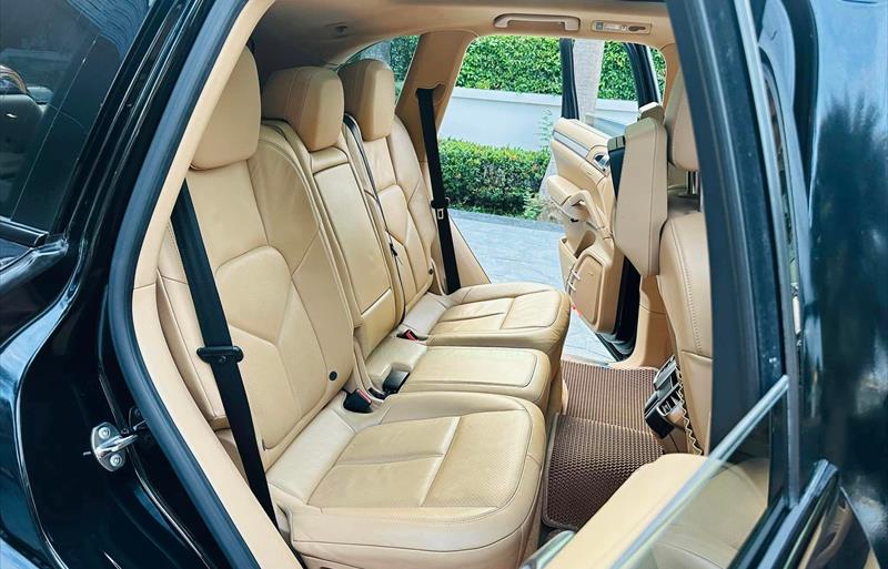 ขายรถ-suv-มือสอง-porsche-ปอร์เช่-cayenne-รถปี2014-รหัส68408-ba59bb25.jpg ขายรถ-suv-มือสอง-porsche-ปอร์เช่-cayenne-รถปี2014-รหัส68408-ba59bb25.jpg
