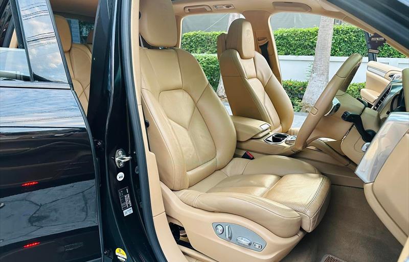 ขายรถ-suv-มือสอง-porsche-ปอร์เช่-cayenne-รถปี2014-รหัส68408-bacf89c2.jpg ขายรถ-suv-มือสอง-porsche-ปอร์เช่-cayenne-รถปี2014-รหัส68408-bacf89c2.jpg