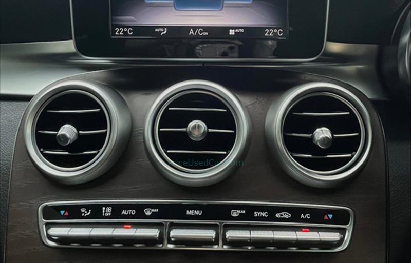 ขายรถเก๋งมือสอง-mercedes-benz-เมอร์เซเดสเบนซ์-glc250-จีแอลซีสองห้าศูนย์-รถปี2018-รหัส68410-03e69606.jpg ขายรถเก๋งมือสอง-mercedes-benz-เมอร์เซเดสเบนซ์-glc250-จีแอลซีสองห้าศูนย์-รถปี2018-รหัส68410-03e69606.jpg
