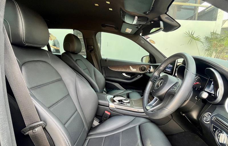 ขายรถเก๋งมือสอง-mercedes-benz-เมอร์เซเดสเบนซ์-glc250-จีแอลซีสองห้าศูนย์-รถปี2018-รหัส68410-2706f501.jpg ขายรถเก๋งมือสอง-mercedes-benz-เมอร์เซเดสเบนซ์-glc250-จีแอลซีสองห้าศูนย์-รถปี2018-รหัส68410-2706f501.jpg