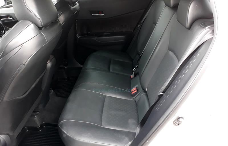 ขายรถเก๋งมือสอง-toyota-โตโยต้า-chr-ซีเอชอาร์-รถปี2018-รหัส68440-205526c6.jpg ขายรถเก๋งมือสอง-toyota-โตโยต้า-chr-ซีเอชอาร์-รถปี2018-รหัส68440-205526c6.jpg