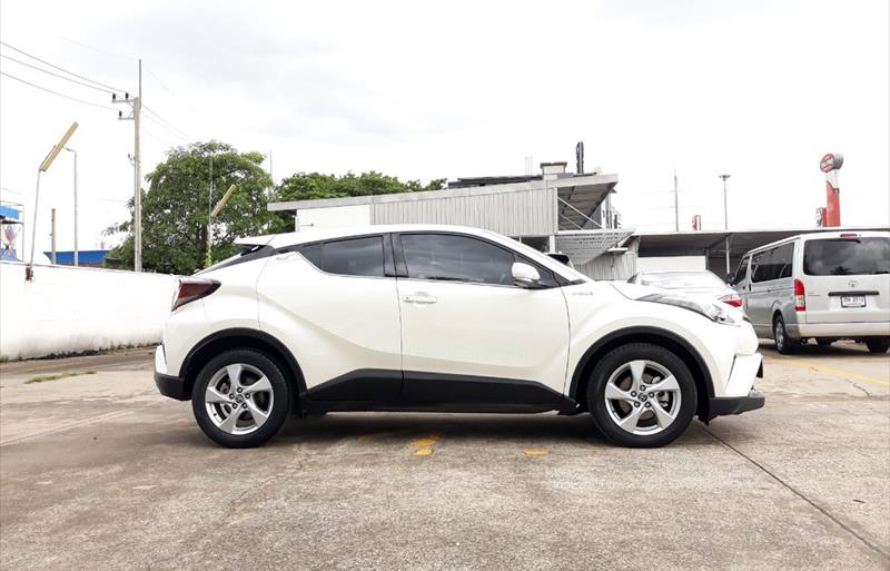 ขายรถเก๋งมือสอง toyota chr รถปี2018 รหัส 68440 รูปที่5