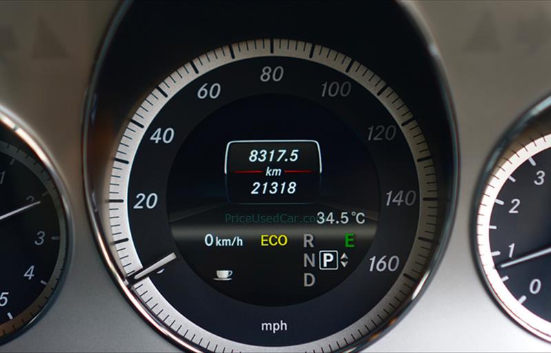 ขายรถเก๋งมือสอง mercedes-benz e200-cgi รถปี2013 รหัส 68512-รูปที่7 ขายรถเก๋งมือสอง mercedes-benz e200-cgi รถปี2013 รหัส 68512-รูปที่7