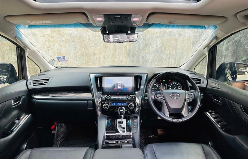 ขายรถตู้มือสอง-toyota-โตโยต้า-alphard-อัลพาร์ด-รถปี2022-รหัส68533-795ee9c0.jpg ขายรถตู้มือสอง-toyota-โตโยต้า-alphard-อัลพาร์ด-รถปี2022-รหัส68533-795ee9c0.jpg