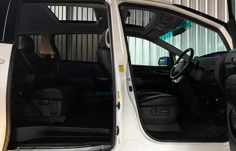 ขายรถตู้มือสอง toyota estima รถปี2013 รหัส 68536-รูปที่7 ขายรถตู้มือสอง toyota estima รถปี2013 รหัส 68536-รูปที่7