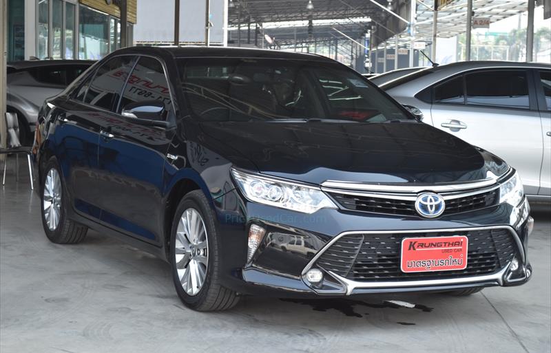 ขายรถเก๋งมือสอง-toyota-โตโยต้า-camry-คัมรี่-รถปี2017-รหัส68546-edf1bbed.jpg ขายรถเก๋งมือสอง-toyota-โตโยต้า-camry-คัมรี่-รถปี2017-รหัส68546-edf1bbed.jpg