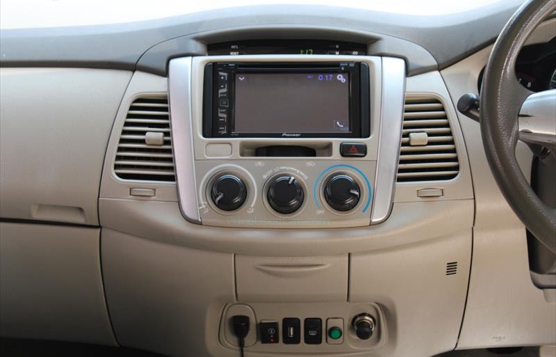 ขายรถตู้มือสอง toyota innova รถปี2013 รหัส 68552 รูปที่9