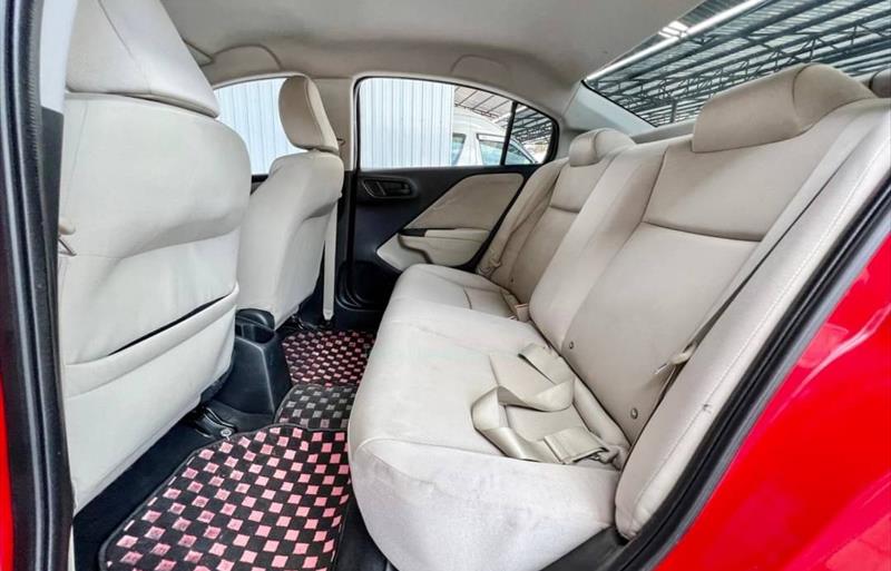 ขายรถเก๋งมือสอง honda city รถปี2016 รหัส 68589 รูปที่7