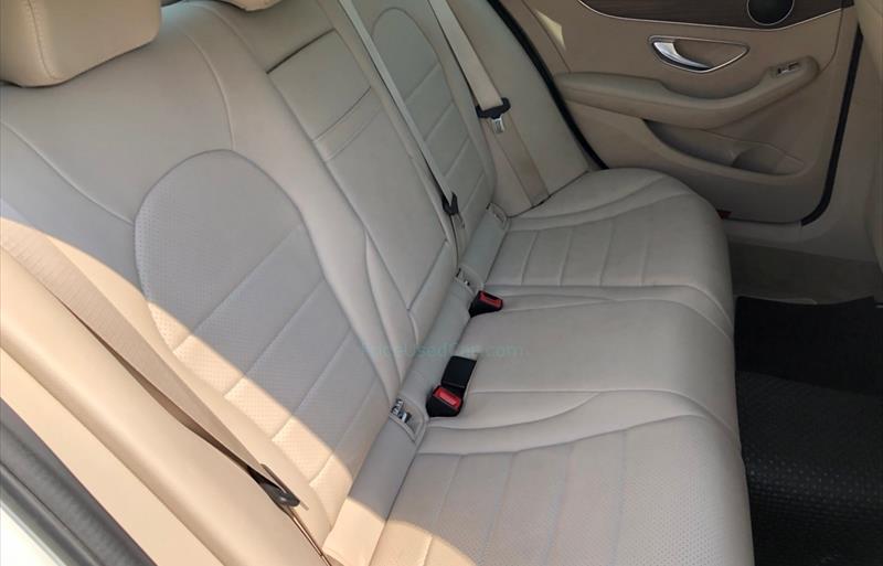 ขายรถเก๋งมือสอง-mercedes-benz-เมอร์เซเดสเบนซ์-c220-รถปี2019-รหัส68649-65ac04bc.jpg ขายรถเก๋งมือสอง-mercedes-benz-เมอร์เซเดสเบนซ์-c220-รถปี2019-รหัส68649-65ac04bc.jpg