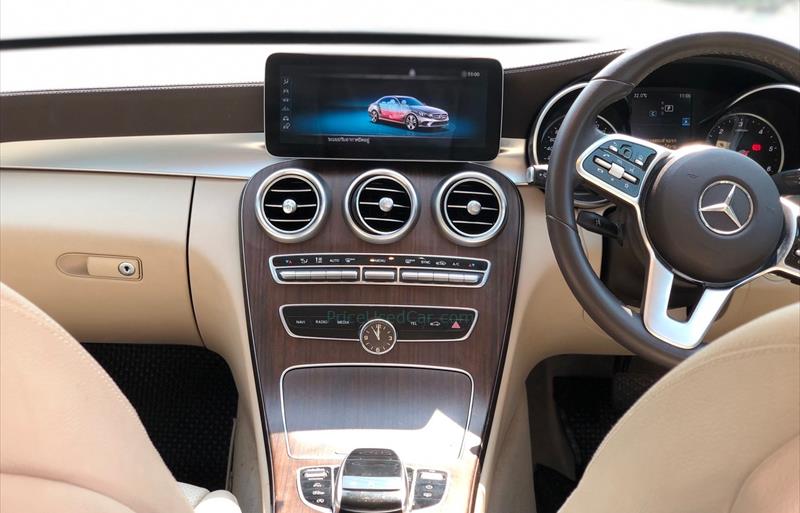 ขายรถเก๋งมือสอง-mercedes-benz-เมอร์เซเดสเบนซ์-c220-รถปี2019-รหัส68649-b6933c58.jpg ขายรถเก๋งมือสอง-mercedes-benz-เมอร์เซเดสเบนซ์-c220-รถปี2019-รหัส68649-b6933c58.jpg