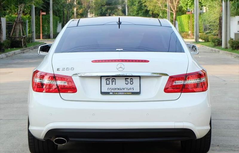 ขายรถเก๋งมือสอง-mercedes-benz-เมอร์เซเดสเบนซ์-e200-cgi-รถปี2013-รหัส68655-a238257f.jpg ขายรถเก๋งมือสอง-mercedes-benz-เมอร์เซเดสเบนซ์-e200-cgi-รถปี2013-รหัส68655-a238257f.jpg