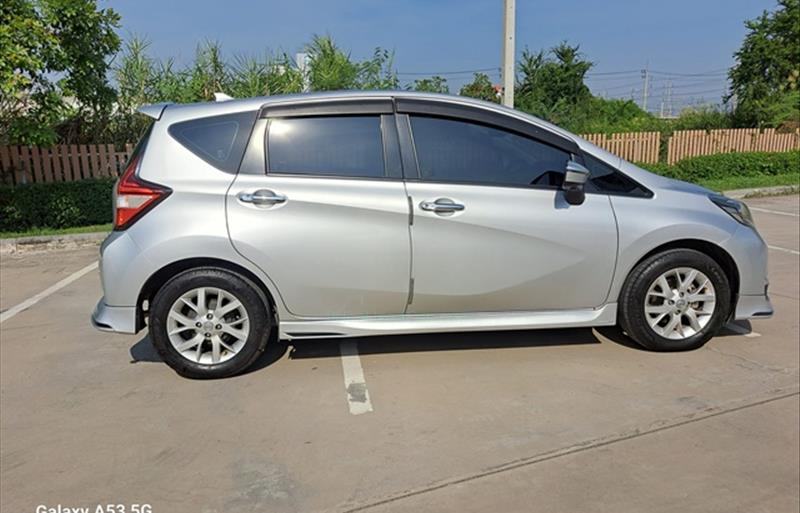 ขายรถเก๋งมือสอง-nissan-นิสสัน-note-โน๊ต-รถปี2018-รหัส68682-286d75b9.jpg ขายรถเก๋งมือสอง-nissan-นิสสัน-note-โน๊ต-รถปี2018-รหัส68682-286d75b9.jpg