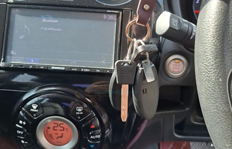 ขายรถเก๋งมือสอง-nissan-นิสสัน-note-โน๊ต-รถปี2018-รหัส68682-98314706.jpg ขายรถเก๋งมือสอง-nissan-นิสสัน-note-โน๊ต-รถปี2018-รหัส68682-98314706.jpg