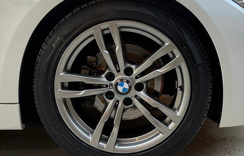 ขายรถเก๋งมือสอง-bmw-บีเอ็มดับบลิว-330e-รถปี2018-รหัส68684-bd98a6ad.jpg ขายรถเก๋งมือสอง-bmw-บีเอ็มดับบลิว-330e-รถปี2018-รหัส68684-bd98a6ad.jpg