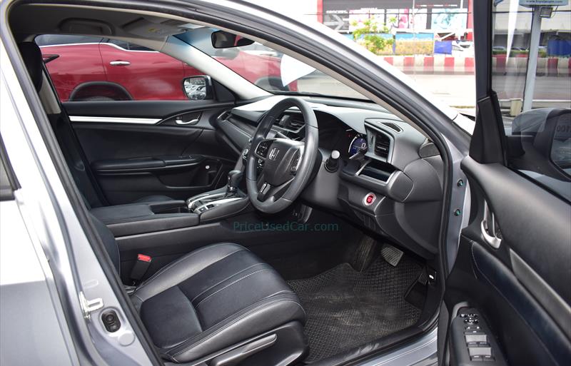 ขายรถเก๋งมือสอง-honda-ฮอนด้า-civic-ซีวิค-รถปี2019-รหัส68718-3107bd28.jpg ขายรถเก๋งมือสอง-honda-ฮอนด้า-civic-ซีวิค-รถปี2019-รหัส68718-3107bd28.jpg