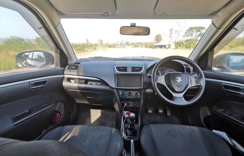 ขายรถเก๋งมือสอง-suzuki-ซูซูกิ-swift-สวิฟ-รถปี2013-รหัส68739-3195838c.jpg ขายรถเก๋งมือสอง-suzuki-ซูซูกิ-swift-สวิฟ-รถปี2013-รหัส68739-3195838c.jpg