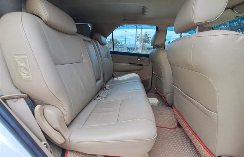 ขายรถอเนกประสงค์มือสอง toyota fortuner รถปี2010 รหัส 68740 รูปที่7