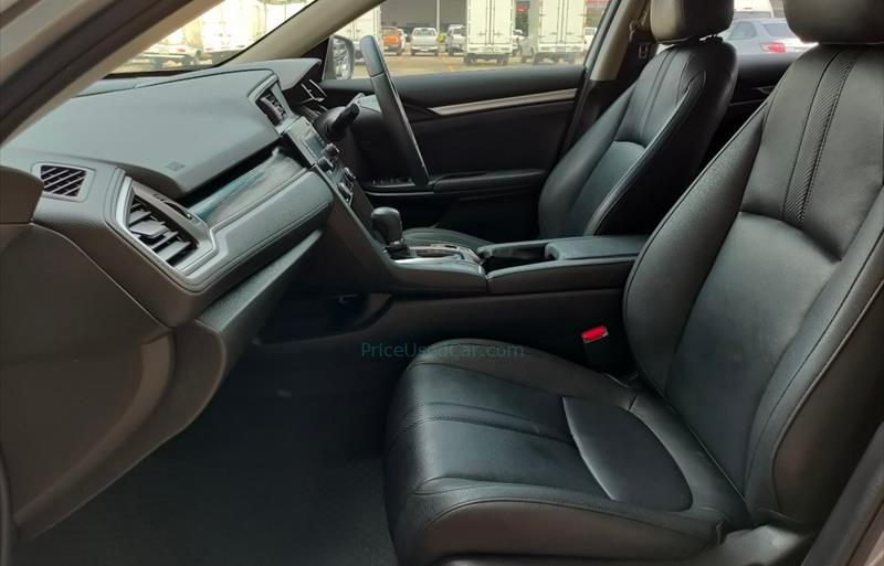 ขายรถเก๋งมือสอง-honda-ฮอนด้า-civic-ซีวิค-รถปี2019-รหัส68741-3649a5b6.jpg ขายรถเก๋งมือสอง-honda-ฮอนด้า-civic-ซีวิค-รถปี2019-รหัส68741-3649a5b6.jpg