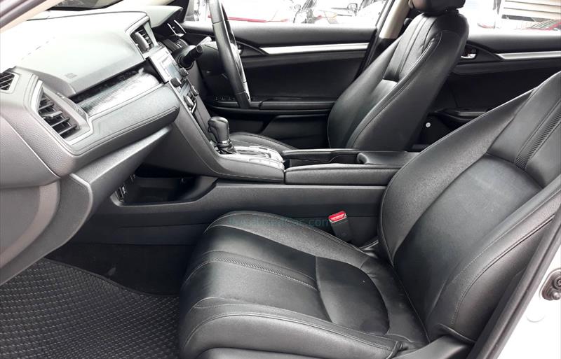 ขายรถเก๋งมือสอง-honda-ฮอนด้า-civic-ซีวิค-รถปี2019-รหัส68742-a1db7680.jpg ขายรถเก๋งมือสอง-honda-ฮอนด้า-civic-ซีวิค-รถปี2019-รหัส68742-a1db7680.jpg