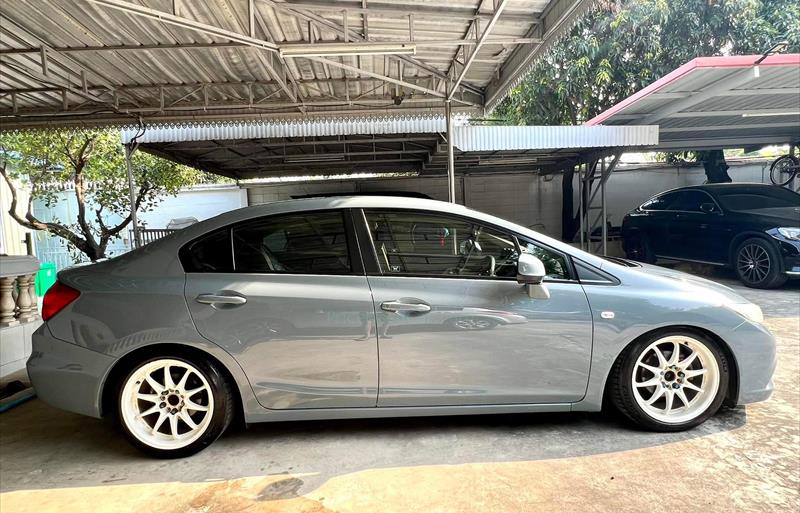 ขายรถเก๋งมือสอง-honda-ฮอนด้า-civic-ซีวิค-รถปี2013-รหัส68748-3e562591.jpeg ขายรถเก๋งมือสอง-honda-ฮอนด้า-civic-ซีวิค-รถปี2013-รหัส68748-3e562591.jpeg
