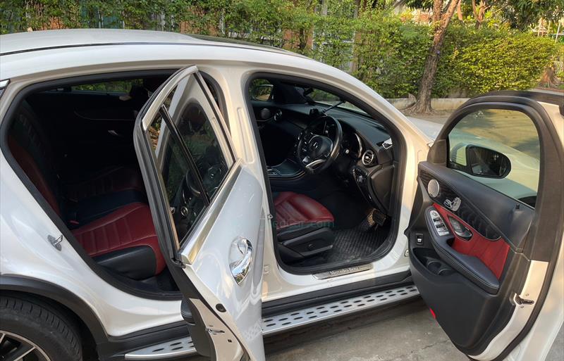 ขายรถเก๋งมือสอง-mercedes-benz-เมอร์เซเดสเบนซ์-glc250-จีแอลซีสองห้าศูนย์-รถปี2018-รหัส68750-126dfa54.jpg ขายรถเก๋งมือสอง-mercedes-benz-เมอร์เซเดสเบนซ์-glc250-จีแอลซีสองห้าศูนย์-รถปี2018-รหัส68750-126dfa54.jpg