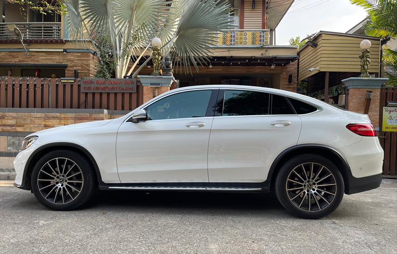 รถเก๋งมือสอง  MERCEDES BENZ GLC250 4MATIC รถปี2018