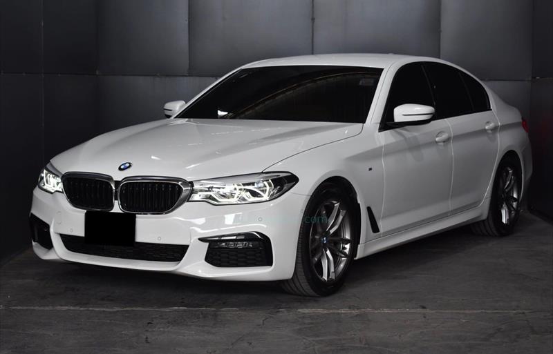 รถเก๋งมือสอง BMW 520d รถปี 2020