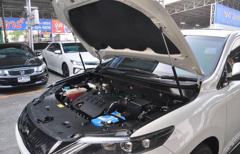 ขายรถอเนกประสงค์มือสอง toyota harrier รถปี2015 รหัส 68760 รูปที่2