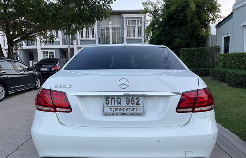 ขายรถเก๋งมือสอง-mercedes-benz-เมอร์เซเดสเบนซ์-e200-อีสองศูนย์ศูนย์-รถปี2014-รหัส68773-ee2c8273.jpg ขายรถเก๋งมือสอง-mercedes-benz-เมอร์เซเดสเบนซ์-e200-อีสองศูนย์ศูนย์-รถปี2014-รหัส68773-ee2c8273.jpg