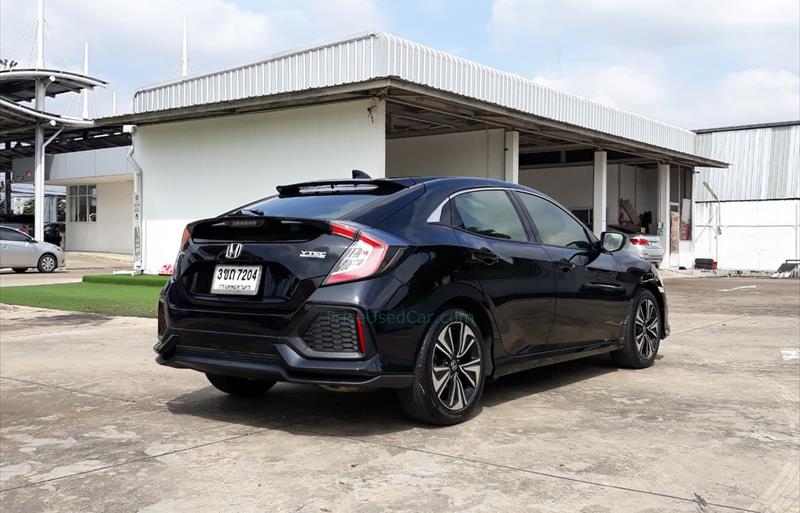 ขายรถเก๋งมือสอง-honda-ฮอนด้า-civic-ซีวิค-รถปี2017-รหัส68775-8d5f7798.jpg ขายรถเก๋งมือสอง-honda-ฮอนด้า-civic-ซีวิค-รถปี2017-รหัส68775-8d5f7798.jpg