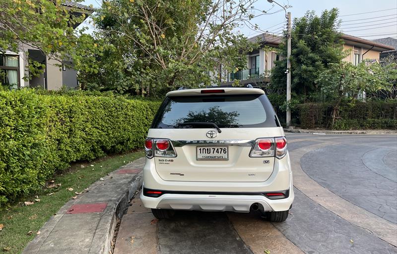 ขายรถ-suv-มือสอง-toyota-โตโยต้า-fortuner-ฟอร์จูนเนอร์-รถปี2013-รหัส68779-379b9bf4.jpeg ขายรถ-suv-มือสอง-toyota-โตโยต้า-fortuner-ฟอร์จูนเนอร์-รถปี2013-รหัส68779-379b9bf4.jpeg