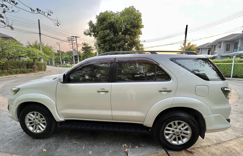 ขายรถอเนกประสงค์มือสอง toyota fortuner รถปี2013 รหัส 68779 รูปที่3