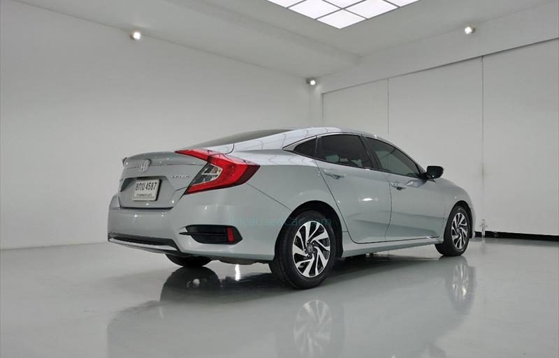 ขายรถเก๋งมือสอง-honda-ฮอนด้า-civic-ซีวิค-รถปี2019-รหัส68799-29fad10e.jpg ขายรถเก๋งมือสอง-honda-ฮอนด้า-civic-ซีวิค-รถปี2019-รหัส68799-29fad10e.jpg