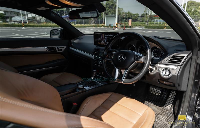 ขายรถเก๋งมือสอง-mercedes-benz-เมอร์เซเดสเบนซ์-e200-อีสองศูนย์ศูนย์-รถปี2012-รหัส68827-f586e897.jpg ขายรถเก๋งมือสอง-mercedes-benz-เมอร์เซเดสเบนซ์-e200-อีสองศูนย์ศูนย์-รถปี2012-รหัส68827-f586e897.jpg