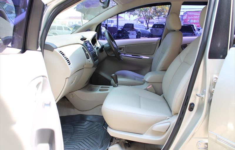 ขายรถตู้มือสอง toyota innova รถปี2011 รหัส 68872 รูปที่7