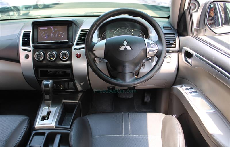 ขายรถ-suv-มือสอง-mitsubishi-มิตซูบิชิ-pajero-sport-ปาเจโร่-สปอร์ต-รถปี2013-รหัส68873-e44838e6.jpg ขายรถ-suv-มือสอง-mitsubishi-มิตซูบิชิ-pajero-sport-ปาเจโร่-สปอร์ต-รถปี2013-รหัส68873-e44838e6.jpg