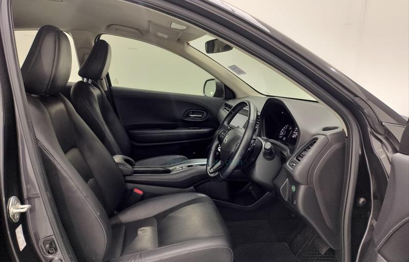 ขายรถ-suv-มือสอง-honda-ฮอนด้า-hr-v-เอชอาร์วี-รถปี2018-รหัส68882-607cb6a5.jpg ขายรถ-suv-มือสอง-honda-ฮอนด้า-hr-v-เอชอาร์วี-รถปี2018-รหัส68882-607cb6a5.jpg