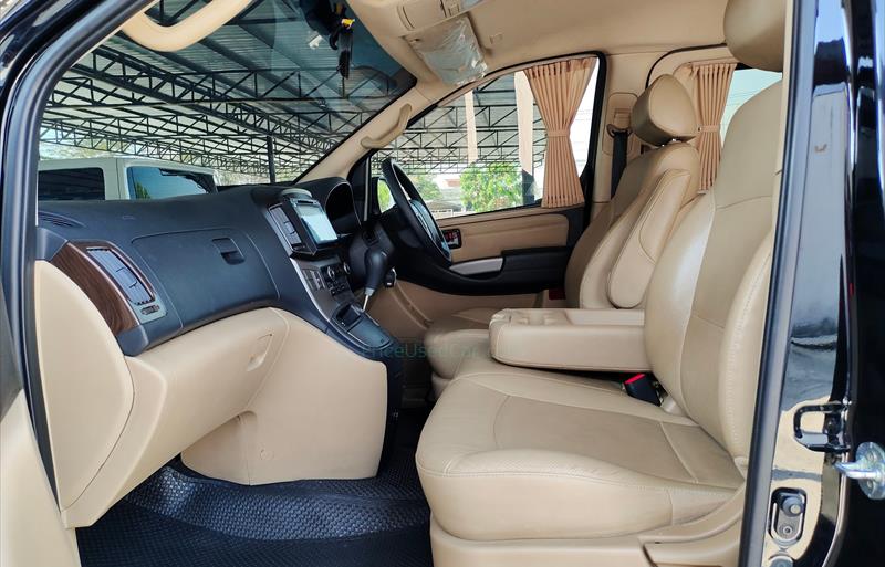 ขายรถตู้มือสอง hyundai h-1 รถปี2018 รหัส 68979 รูปที่8 ขายรถตู้มือสอง hyundai h-1 รถปี2018 รหัส 68979 รูปที่8